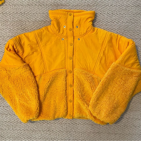 Free People Adventure Awaits Fleece Jacket Small Orangeade NWT - Picture 2 of 10